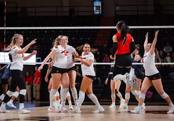 VB team celebration vs Gonzaga - 1009