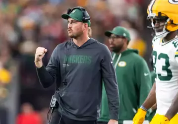 NFL: Green Bay Packers at Arizona Cardinals