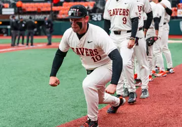 Bryce Hubbard flexes before the Beavers' game against Cal Poly on April 12, 2026
