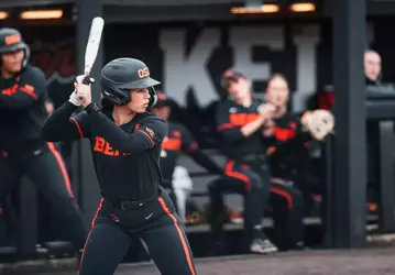 Lici Campbell hitting