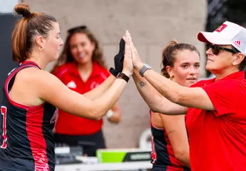 Justine Sowry and Gigi Edwards during team introductions