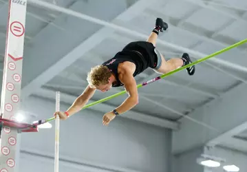Lucas Couron competes in the pole vault at the 2025 PNC Lenny Lyles Invitational