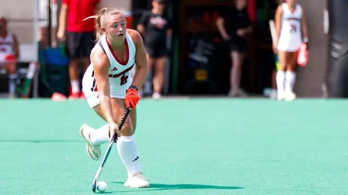 Tatum Kroon with the ball in the game against iowa