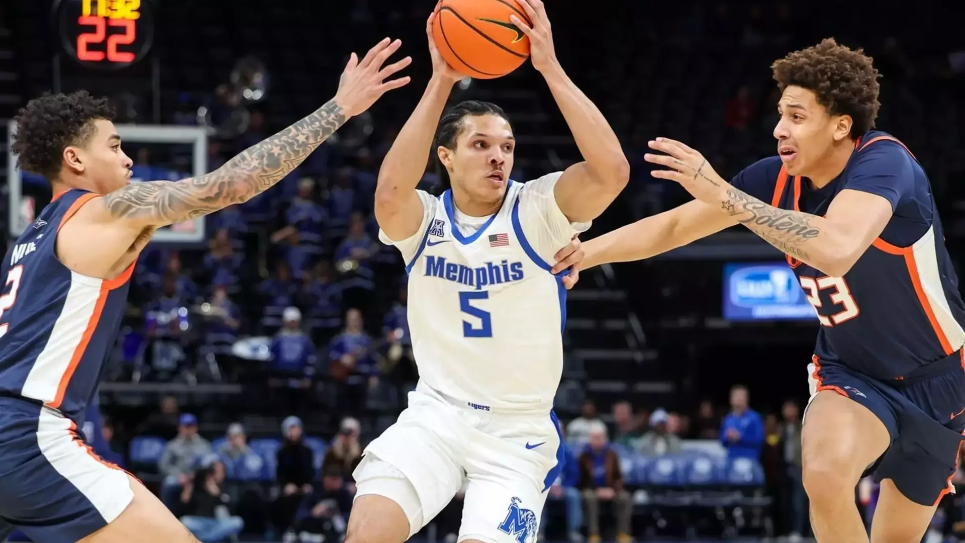 Curtis Givens III driving vs UTSA