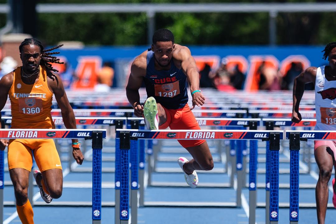 Image related to Hayles and Thorogood Advance at Penn Relays