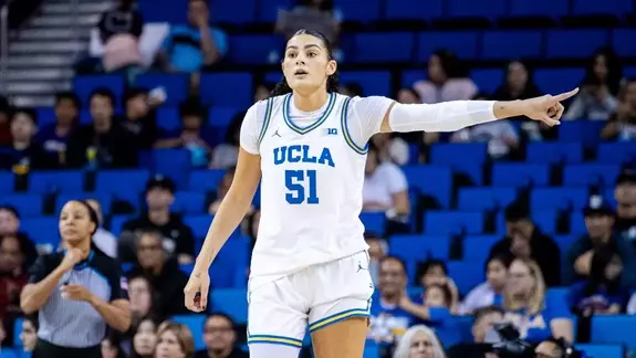 Lauren Betts_vs. Oregon (Dec. 7, 2025)