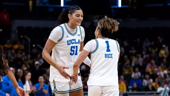 Lauren Betts_Kiki Rice_vs. Iowa (March 8, 2026)