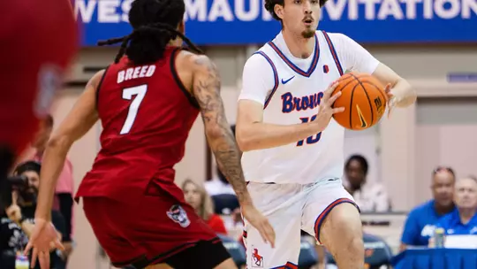 Broncos Wrap Maui Invitational Against Chaminade