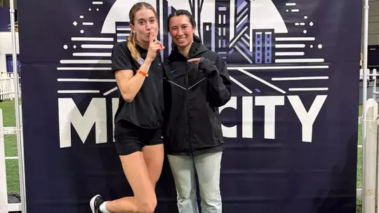 Robertson Records All-Time Weekend as Competition Concludes in Seattle