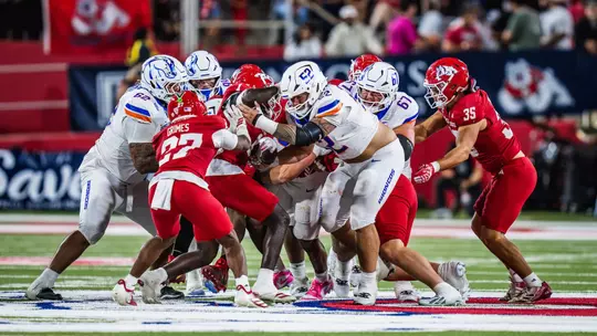 Boise State Offensive Line Earns Spot on Joe Moore Award Midseason Honor Roll