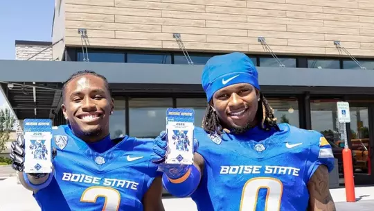 Boise State, Jacksons Announce Next Set of Collectible Football Trading Cards