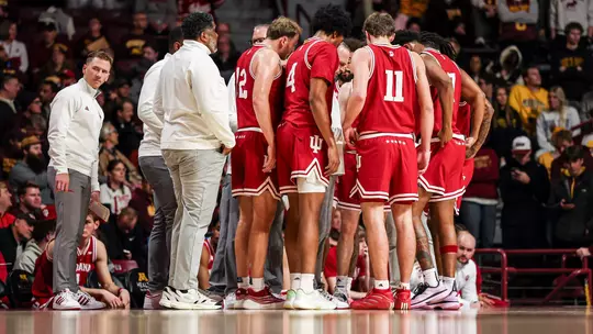 MBB Huddle at Minnesota