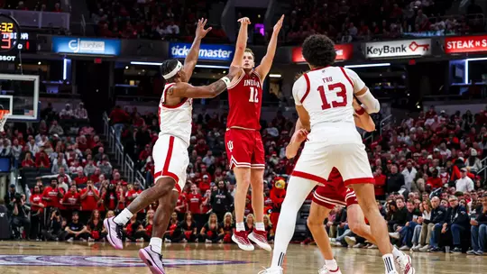 Tucker DeVries vs. Louisville