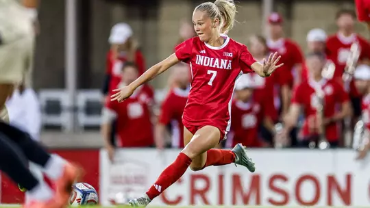 BLOOMINGTON, IN - October 22, 2026 - forward Emily Graham #7 of the Indiana Hoosiers during the game between the Purdue Boilermakers and the Indiana Hoosiers at Bill Armstrong Stadium in Bloomington, IN. Photo By Peter Davis/Indiana Athletics