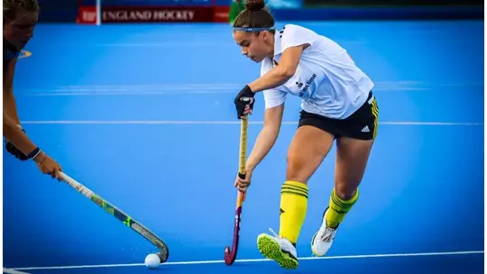 Jessie Mauro | Action