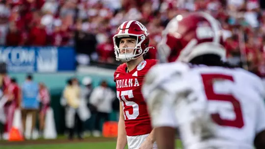 PASADENA, CA - December 30, 2025 - kicker Nicolas Radicic #15 of the Indiana Hoosiers during the Rose Bowl between the Alabama Crimson Tide and the Indiana Hoosiers at the Rose Bowl Stadium in Pasadena, CA. Photo By Luke Miller/Indiana Athletics