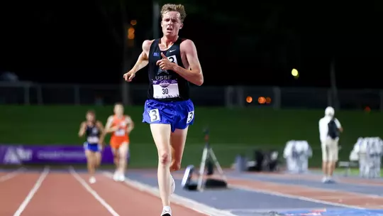 Image related to Jayden Nats Takes Down Air Force’s 10,000-Meter Record