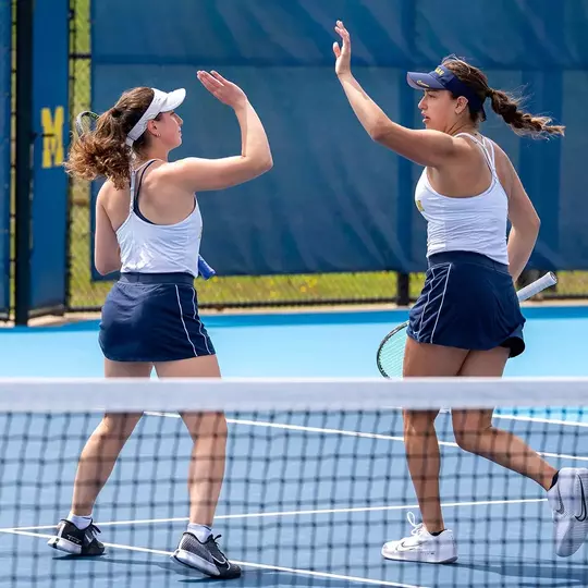 Bayley Sheinin (left) and Ava Bruno