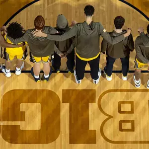 Men's Basketball Pregame Lineup