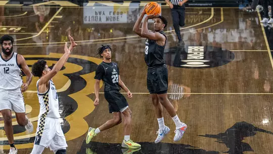 Solomon Callaghan (Oakland)