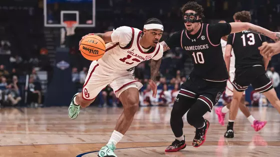 NASHVILLE, TN - March 11, 2026 - Oklahoma forward Tae Davis (#13) during the 2026 SEC Men's Basketball Tournament game between the South Carolina Gamecocks and the Oklahoma Sooners at Bridgestone Arena in Nashville, TN. Photo By Morgan Givens/University of Oklahoma