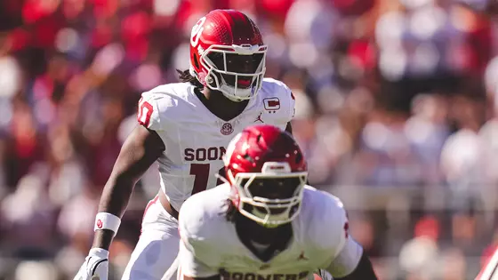 Kip Lewis looks on before the snap at Georgia