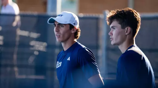 Santiago Navarro and Petro Kuzmenok