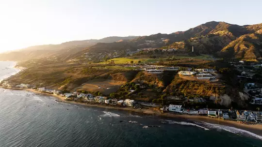 Photos/Campus Wide & Aerial