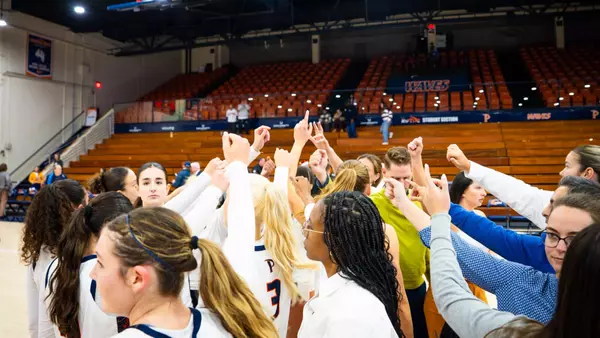 team WBB signing
