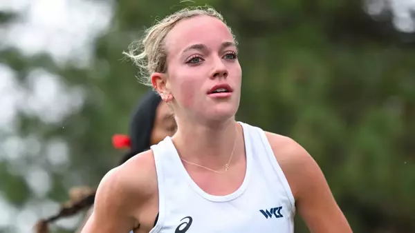 lizzy crawford close-up