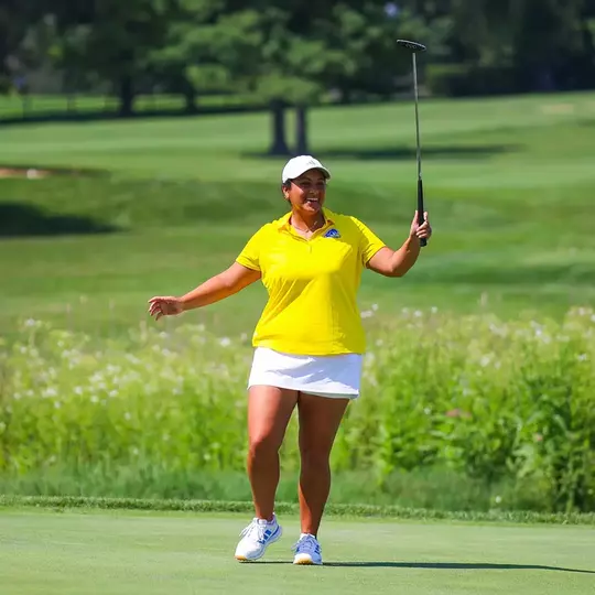 Gooneratne, Women’s Golf Receive Highest Rankings in Program History