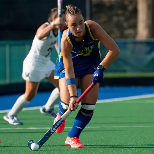 van't Hek's Two Goals Power Field Hockey to 2-1 Victory Over Temple