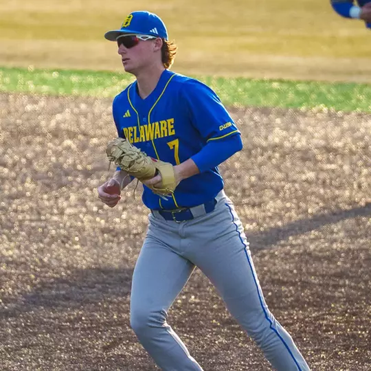 Baseball Closes Opening Weekend with Doubleheader at Elon