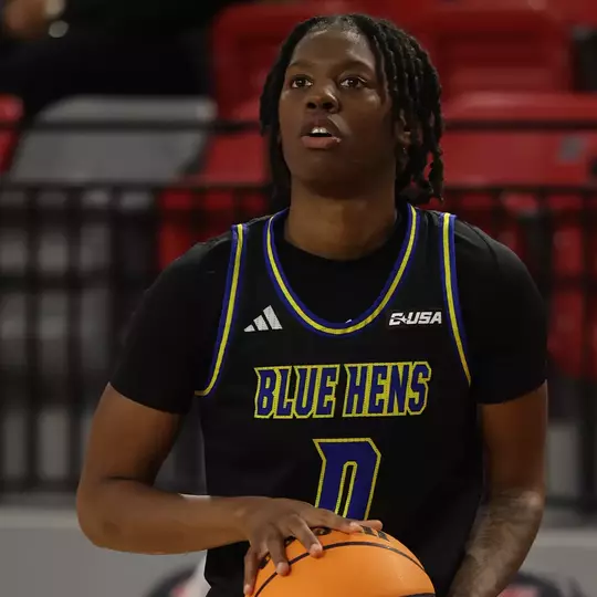 Fantroy Records 20-Point Double-Double as Women’s Basketball Falls at Jax State