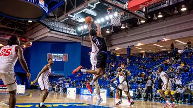 Jayden Taylor vs. Sam Houston