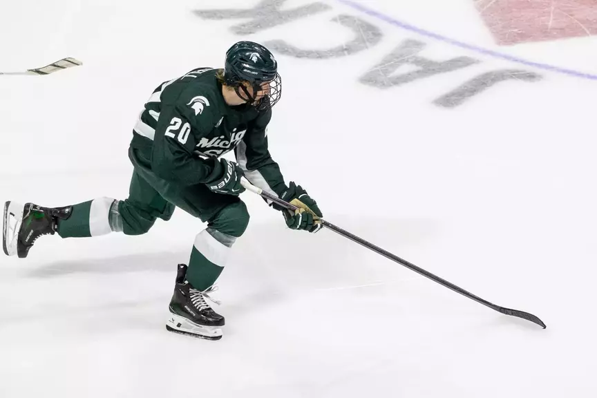 Daniel Russell, hockey, action, 2025-26