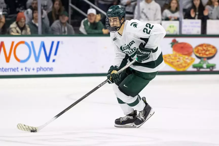 Porter Martone, action, 2025-26, hockey