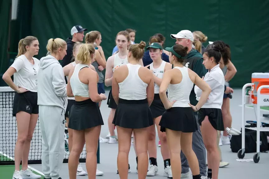Women's tennis team photo