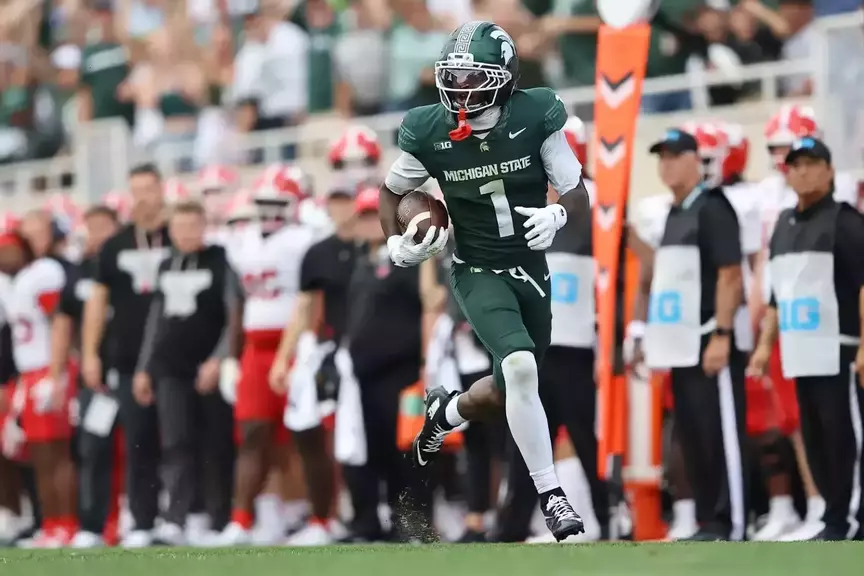 Omari Kelly action vs Youngstown State