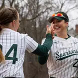 Britain Beshears and Evun Seeforth during pregame warmups