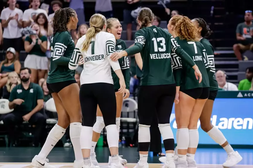 Volleyball celebration vs. Miami 2026