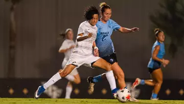 Kaia Santomaro-King vs. UCF