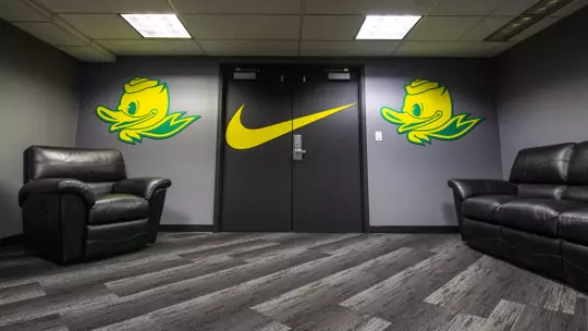 The Oregon Ducks MenĂ¢??s Tennis locker room at Mac Court and the Student Tennis Center in Eugene, Oregon on February 02, 2022 (Isaac Wasserman/ Eric Evans Photography)
