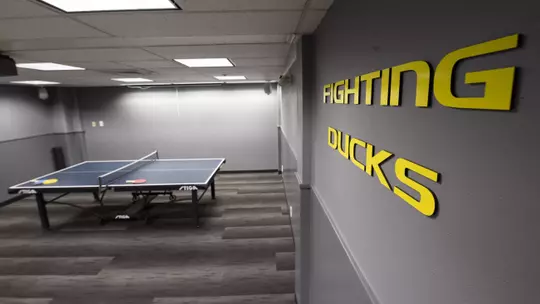 The Oregon Ducks MenĂ¢??s Tennis locker room at Mac Court and the Student Tennis Center in Eugene, Oregon on February 02, 2022 (Isaac Wasserman/ Eric Evans Photography)
