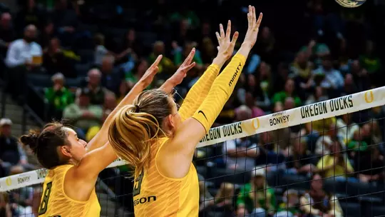 McFadden, Vaulet blocking vs Penn State (Oct. 18)