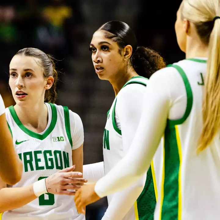 Oregon takes on Western Oregon in an exhibition at Matthew Knight Arena on Oct. 30, 2025.
