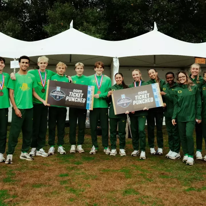 Team photo - NCAA West Regional qualified