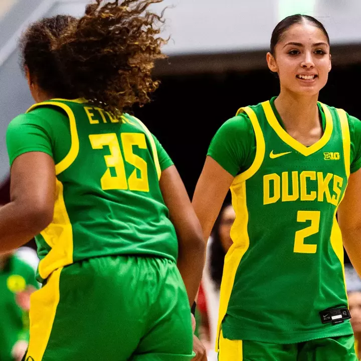 The Oregon women's basketball team takes on Washington State at Beasley Coliseum in Pullman, Wash., on Nov. 19, 2025.