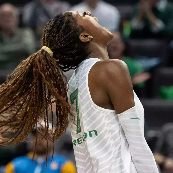 Alanah Clemente vs UCLA (Nov. 6)