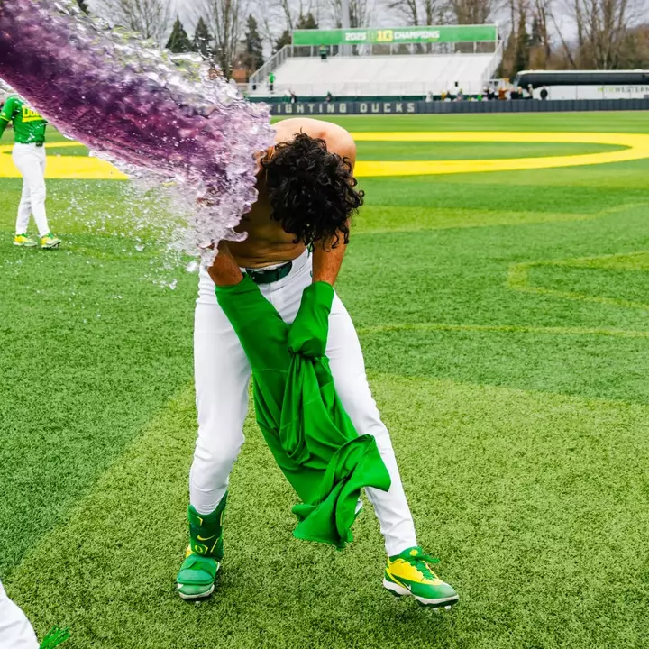 Laya - Gatorade - walkoff - Indiana